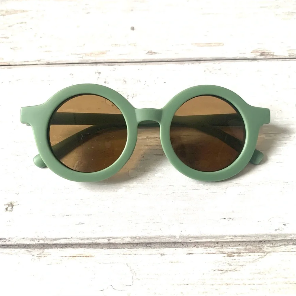 Kids Recycled Plastic Green Retro Round Sunglasses Fits Ages 1-6 Years NEW